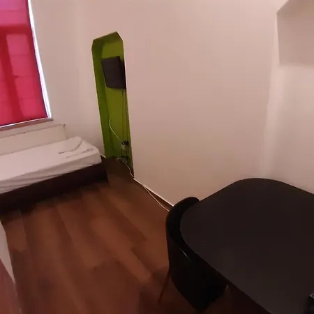 Harry Smart Hotel 3*